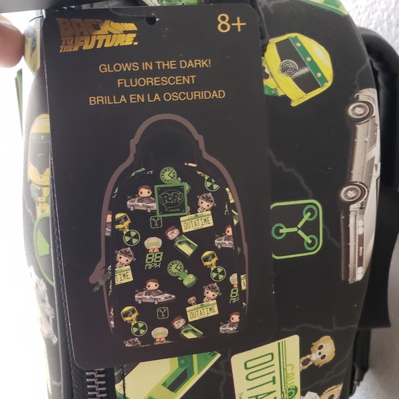 Rare Back to the Future Loungefly Mini Backpack - NWT PRICE FIRM - Picture 5 of 9